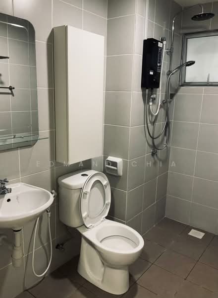 Pangsapuri untuk Disewa di Karisma @ Eco Majestic - Edmand Chia - Bathroom - PropertyGuru.com.my