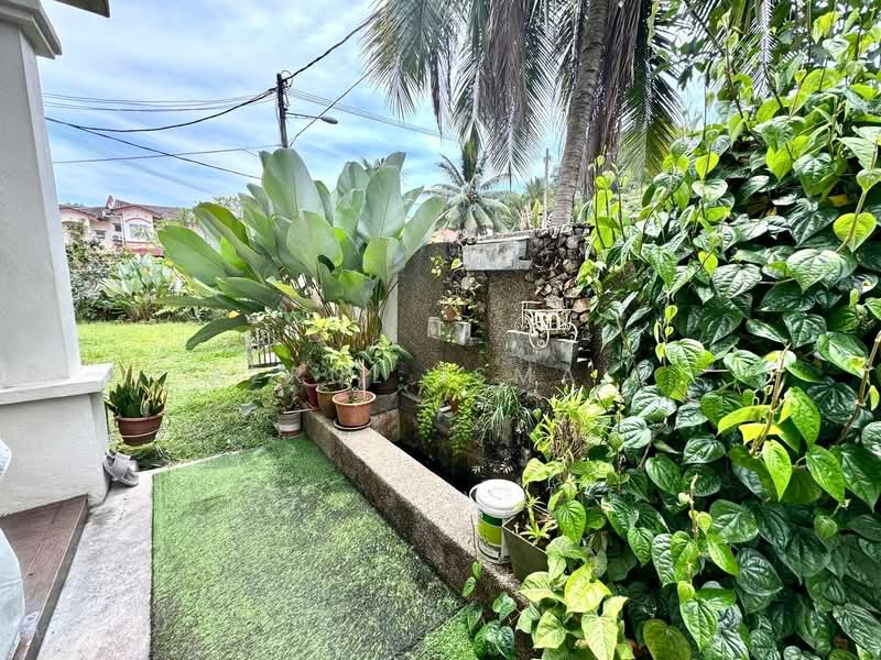 Rumah Teres 2 Tingkat untuk Dijual di Seri Kembangan (Selangor) - Azrul Ismail - PropertyGuru.com.my