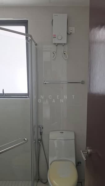 Condominium for Rent at Bay Laurel @ Country Garden Danga Bay - Vincent Gian - PropertyGuru.com.my