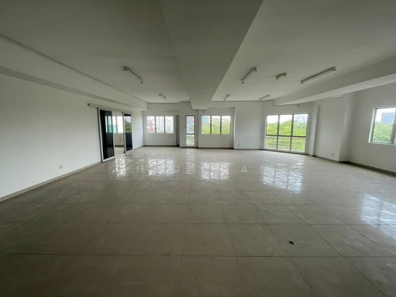 Shop / Office for Rent in Setia Alam (Selangor) - Chloe Tan - Interior - PropertyGuru.com.my