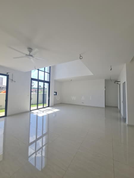 Bungalow for Sale in Balakong (Selangor) - Shu Wai - Living Room - PropertyGuru.com.my