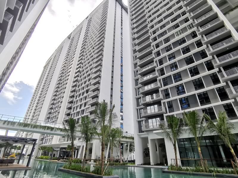 Condominium for Rent at Vertu Resort - Eric Lim - Pool - PropertyGuru.com.my