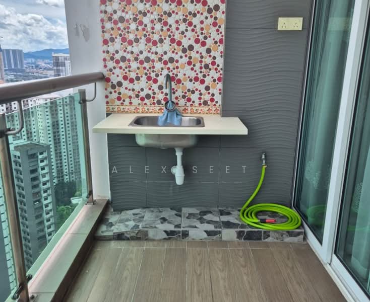 Kondominium untuk Disewa di Sri Putramas III / Royal Regent - Alex Seet - Balcony - PropertyGuru.com.my