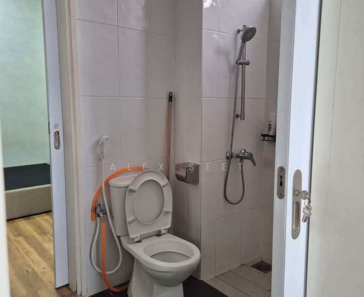 Kondominium untuk Disewa di Sri Putramas III / Royal Regent - Alex Seet - Bathroom - PropertyGuru.com.my