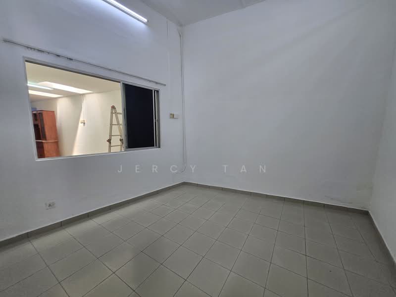 1-storey Terraced House for Sale in Jalan Klang Lama (Old Klang Road) (Kuala Lumpur) - Jercy Tan - Interior - PropertyGuru.com.my