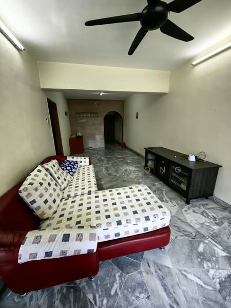 Pangsapuri untuk Dijual di Sri Jinjang - Coyee Wong - Living Room - PropertyGuru.com.my