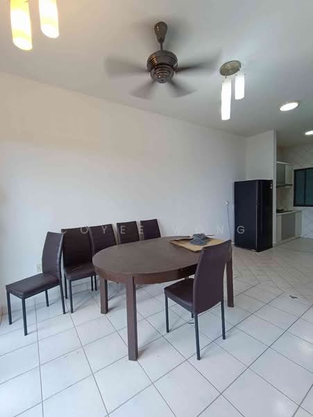 Kondominium untuk Dijual di Armanee - Coyee Wong - Dining Room - PropertyGuru.com.my