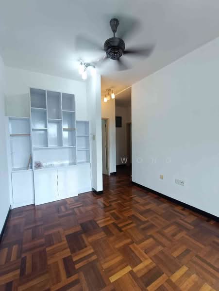 Kondominium untuk Dijual di Armanee - Coyee Wong - Living Room - PropertyGuru.com.my