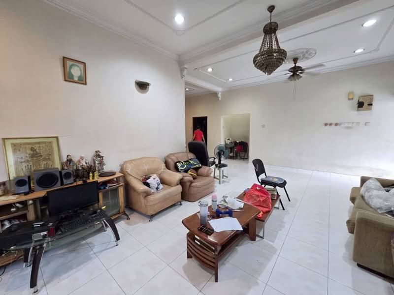 1-storey Terraced House for Sale in Kepong (Kuala Lumpur) - Coyee Wong - Living Room - PropertyGuru.com.my