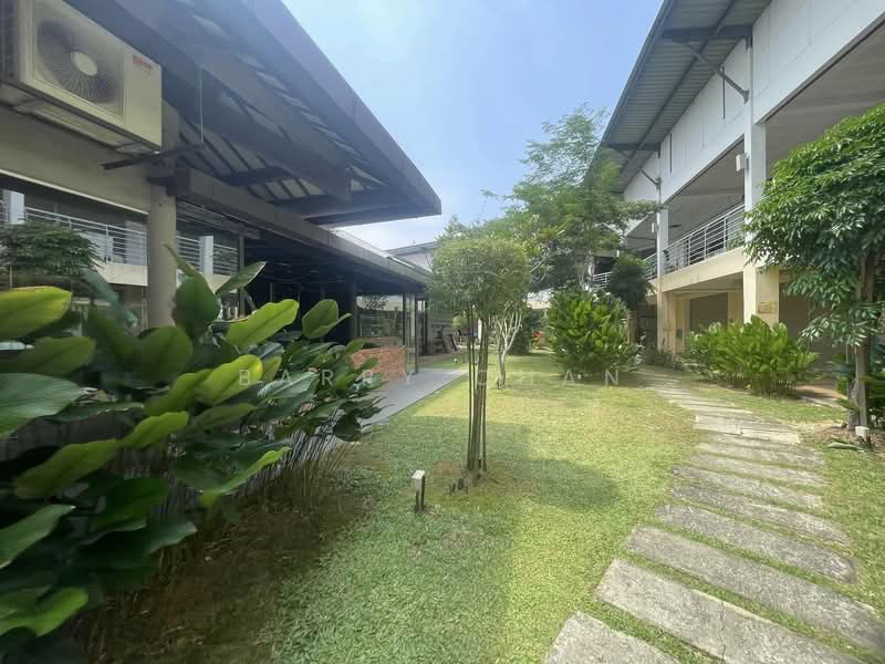 Kedai / Pejabat untuk Disewa di Petaling Jaya (Selangor) - BARRY CHAN - Exterior - PropertyGuru.com.my