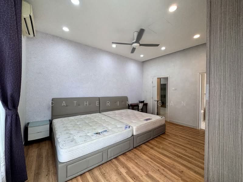 Condominium for Rent at Sri Putramas III / Royal Regent - Catherine Gan - Bedroom - PropertyGuru.com.my