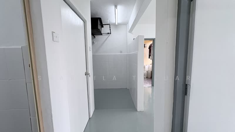 Flat for Sale at Flat Dato Ahmad Razali - Sharmila Taluar - Interior - PropertyGuru.com.my