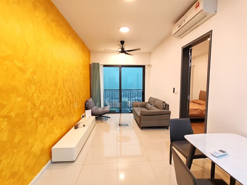 Servis Apartment untuk Disewa di Sunway Velocity TWO - Steve Loh - Living Room - PropertyGuru.com.my