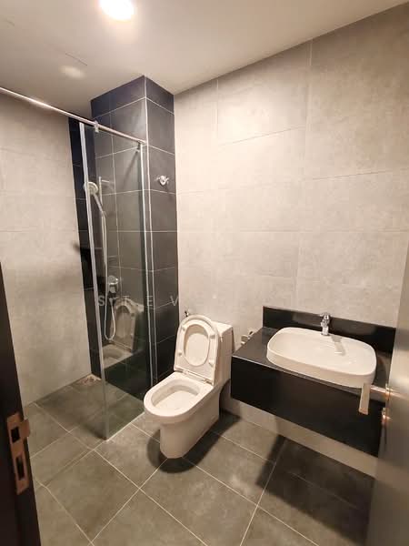 Servis Apartment untuk Disewa di Sunway Velocity TWO - Steve Loh - Bathroom - PropertyGuru.com.my