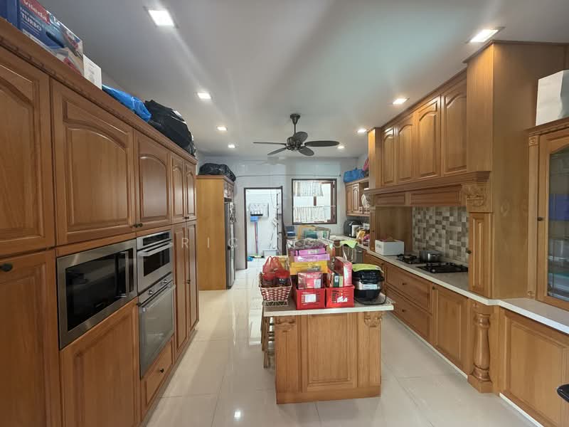 Semi-Detached House for Sale in Tanjung Tokong (Penang) - Rick Goh - Kitchen - PropertyGuru.com.my