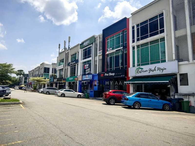 Shop for Sale in Puchong (Selangor) - Lynda Yau - Exterior - PropertyGuru.com.my