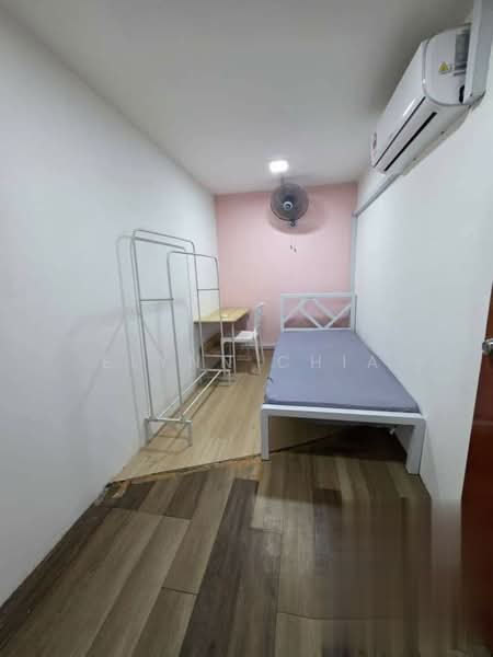 Rumah Teres 2 Tingkat untuk Disewa di Seksyen 5, Bandar Kinrara (Puchong) - Elynn Chia - Bedroom - PropertyGuru.com.my