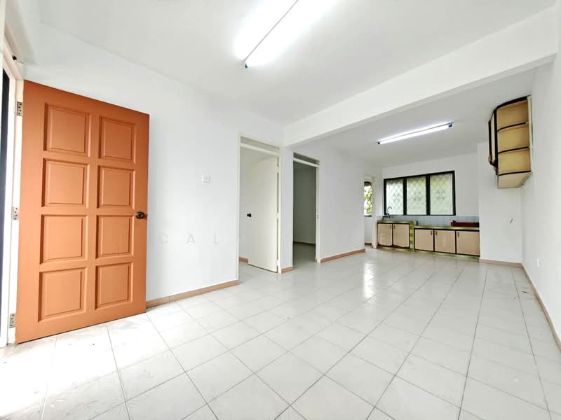 Flat for Sale at Flat Taman Ungku Tun Aminah - Calvin Lee - PropertyGuru.com.my