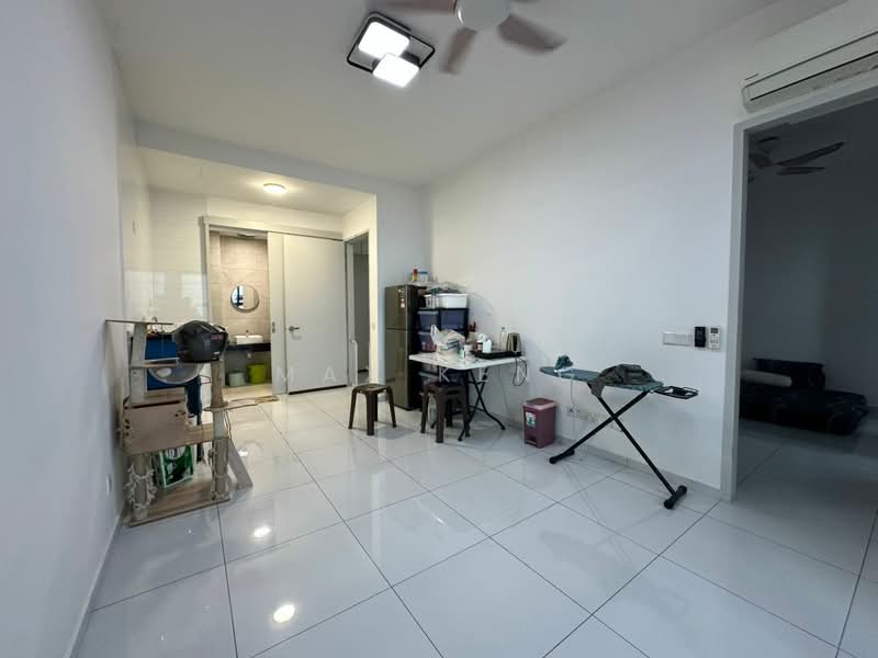 Servis Apartment untuk Dijual di Sky Trees - Max Keng - Living Room - PropertyGuru.com.my