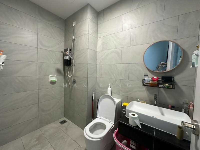 Servis Apartment untuk Dijual di Sky Trees - Max Keng - Bathroom - PropertyGuru.com.my