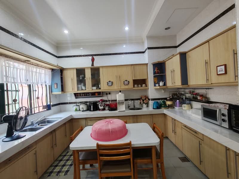Rumah Banglo untuk Dijual di Kota Kemuning (Shah Alam) - Irish Shek - Kitchen - PropertyGuru.com.my