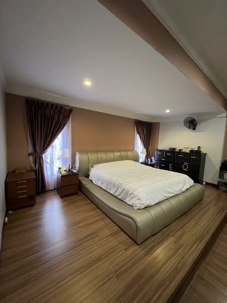 Rumah Berkembar untuk Dijual di Ampang (Selangor) - Vincent Theo - PropertyGuru.com.my
