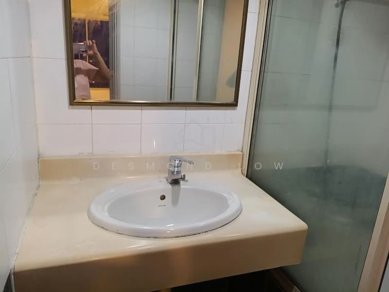 Kondominium untuk Disewa di Amadesa Resort Condominium - Desmond Low - Bathroom - PropertyGuru.com.my
