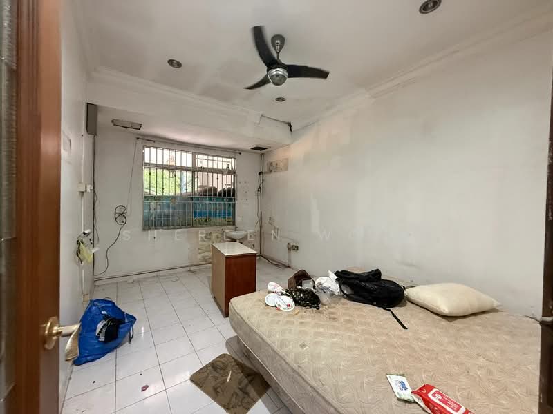 1-storey Terraced House for Sale in Taman Daya (Johor Bahru) - Shereen Wong - Bedroom - PropertyGuru.com.my