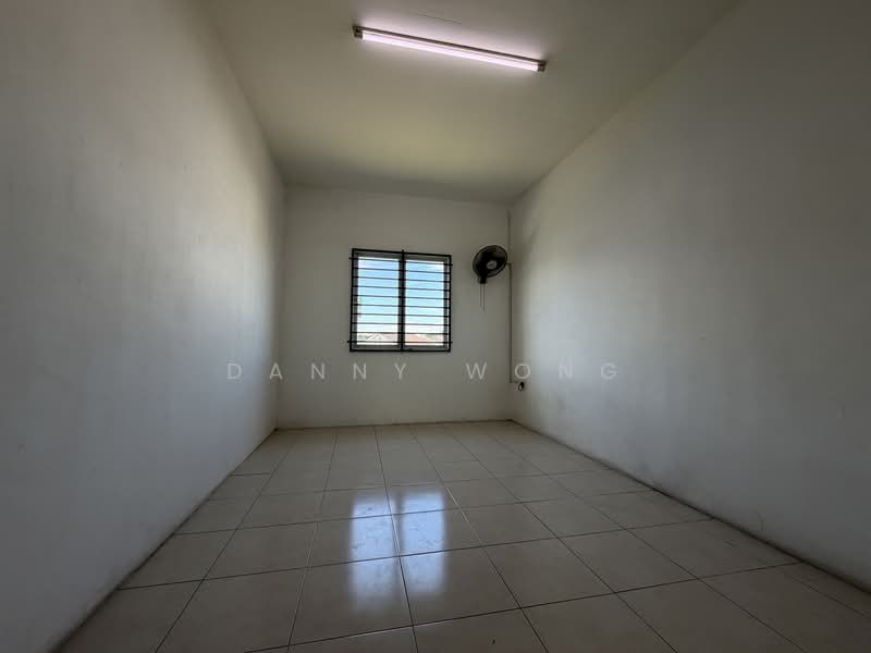 Rumah Teres 2 Tingkat untuk Dijual di Taman Scientex Rawang (Rawang) - Danny Wong - PropertyGuru.com.my