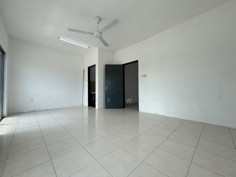 Rumah Teres 2 Tingkat untuk Dijual di Taman Scientex Rawang (Rawang) - Danny Wong - PropertyGuru.com.my
