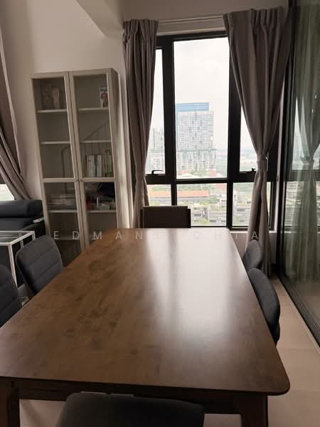 Servis Apartment untuk Disewa di Eclipse Residence @ Pan'gaea - Edmand Chia - Dining Room - PropertyGuru.com.my