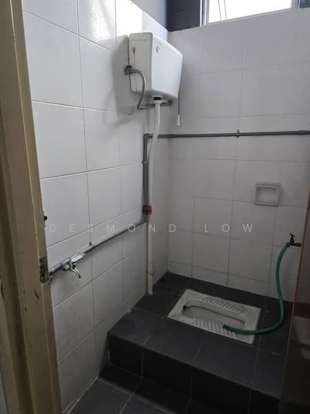 Office for Rent in Taman Putra Sulaiman (Ampang) - Desmond Low - Bathroom - PropertyGuru.com.my