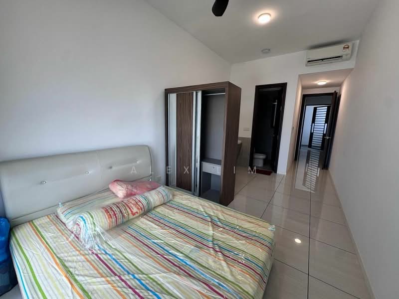 Kondominium untuk Disewa di Queens Residences Q2 @ Queens Waterfront - Alex Lim - Bedroom - PropertyGuru.com.my