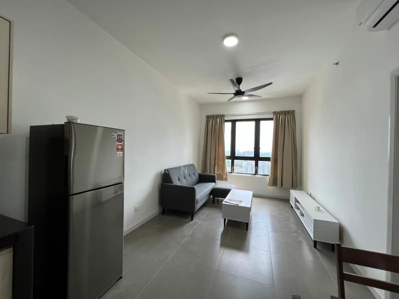 Kondominium untuk Disewa di Aster Residence - Ryan Low - Living Room - PropertyGuru.com.my