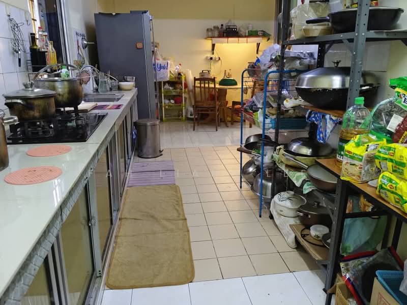 Rumah Teres 1 Tingkat untuk Dijual di Bandar Kinrara Seksyen 4 (Bandar Kinrara) - Fah Liang Lee - Kitchen - PropertyGuru.com.my