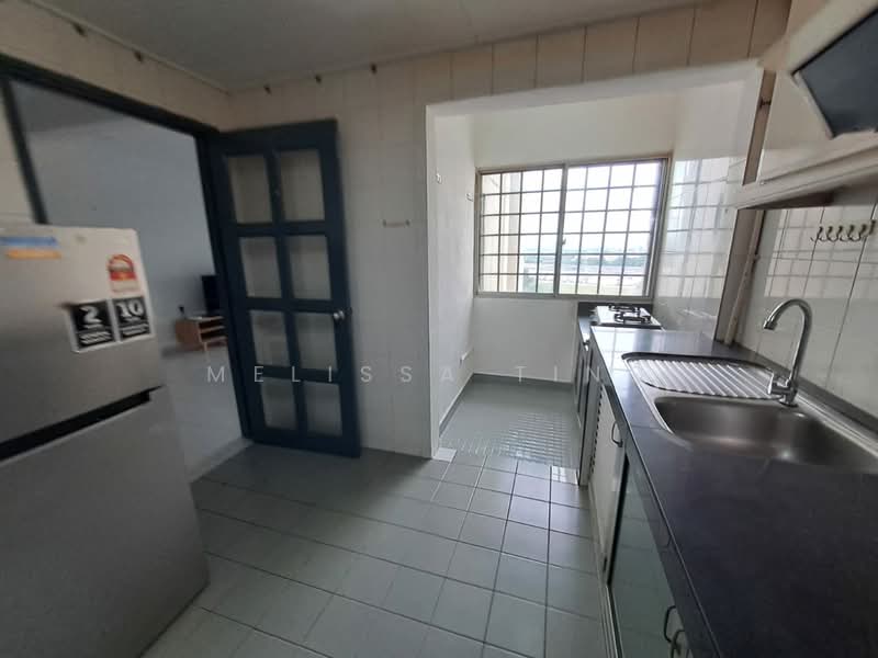 Apartment for Rent at Seri Hijauan - Melissa Ting - Kitchen - PropertyGuru.com.my