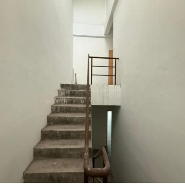 Kedai / Pejabat untuk Disewa di Bandar Seri Putra (Bangi) - Mantus Chai - PropertyGuru.com.my