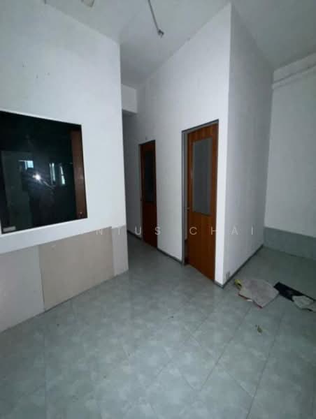 Kedai / Pejabat untuk Disewa di Bandar Seri Putra (Bangi) - Mantus Chai - PropertyGuru.com.my