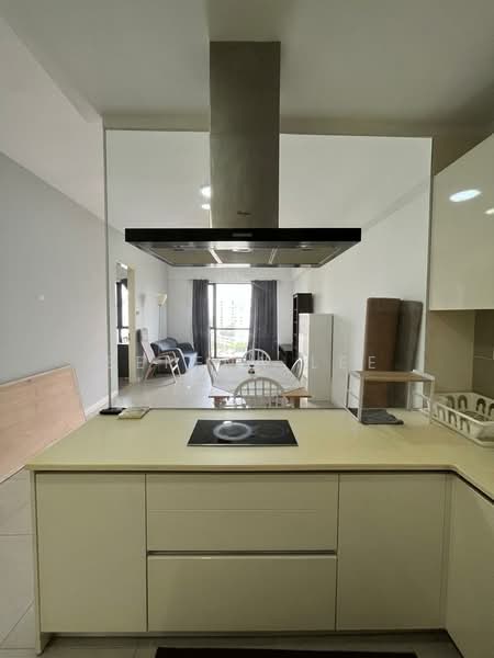 Service Residence for Sale at Nova Saujana - Serena Lee - Kitchen - PropertyGuru.com.my
