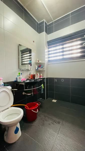 2-storey Terraced House for Sale in Bandar Putra (Kulai) - Grace Ng - Bathroom - PropertyGuru.com.my