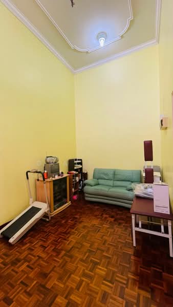 2-storey Terraced House for Sale in Bandar Putra (Kulai) - Grace Ng - Living Room - PropertyGuru.com.my