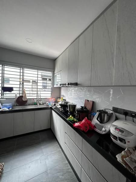 2-storey Terraced House for Sale in Pasir Gudang (Johor) - Mavis Hew - Kitchen - PropertyGuru.com.my