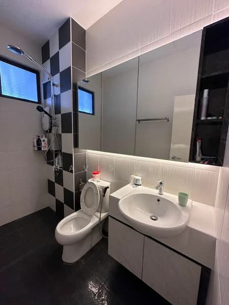 2-storey Terraced House for Sale in Pasir Gudang (Johor) - Mavis Hew - Bathroom - PropertyGuru.com.my