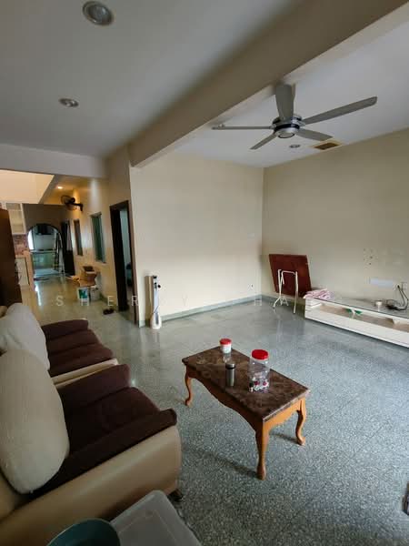 Rumah Bandar untuk Disewa di Jalan Ipoh (Kuala Lumpur) - Sherry Chang - Living Room - PropertyGuru.com.my