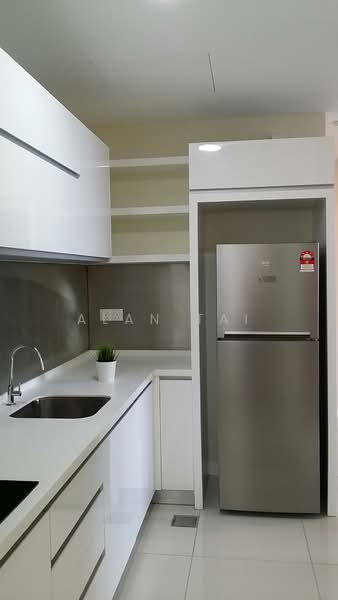 Servis Apartment untuk Dijual di Icon Residenz @ Icon City - Alan Tai - Kitchen - PropertyGuru.com.my