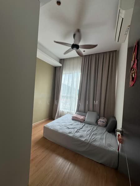 Condominium for Rent at BayStar Condominium - Alex Lim - Bedroom - PropertyGuru.com.my