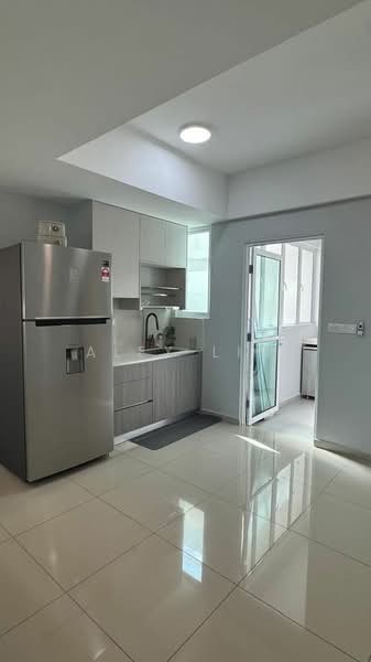 Condominium for Rent at Ideal Residency - Alex Lim - Kitchen - PropertyGuru.com.my