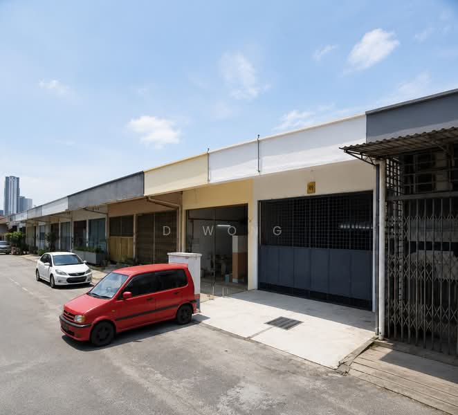 Terrace Factory for Rent in Taman Perindustrian Puchong Utama (Puchong) - D Wong - PropertyGuru.com.my