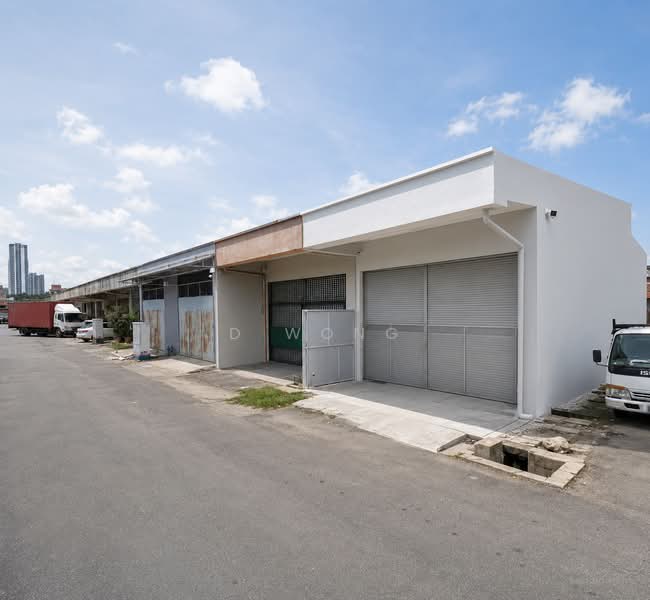 Terrace Factory for Rent in Taman Perindustrian Puchong Utama (Puchong) - D Wong - PropertyGuru.com.my