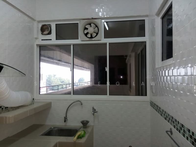 Kondominium untuk Dijual di Imperial Residence - Soon Sheng Law - Kitchen - PropertyGuru.com.my